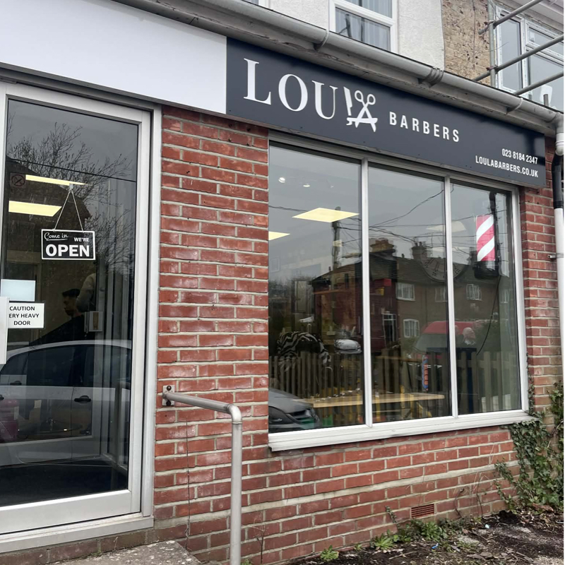 Loula Barbers Fair Oak shop front